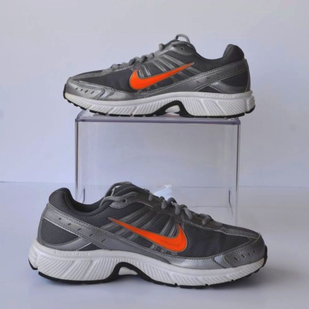 Size 8.5 - Nike Dart 8 Women's Gray Orange Running Athletic Shoes 396050-007 - Picture 3 of 6